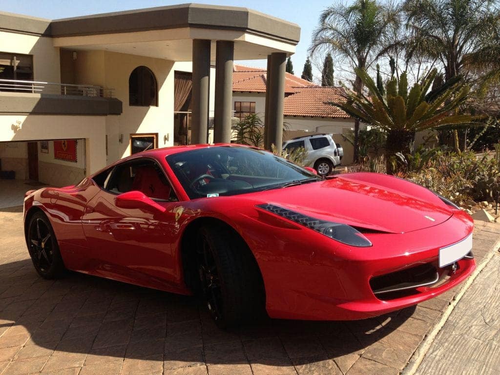 2011 FERRARI 458 Italia Coupe